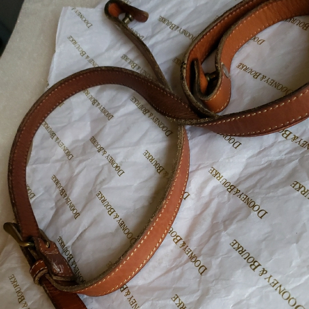 Dooney & Bourke All Weather Leather Crossbody Strap 80s - Picture 4 of 6